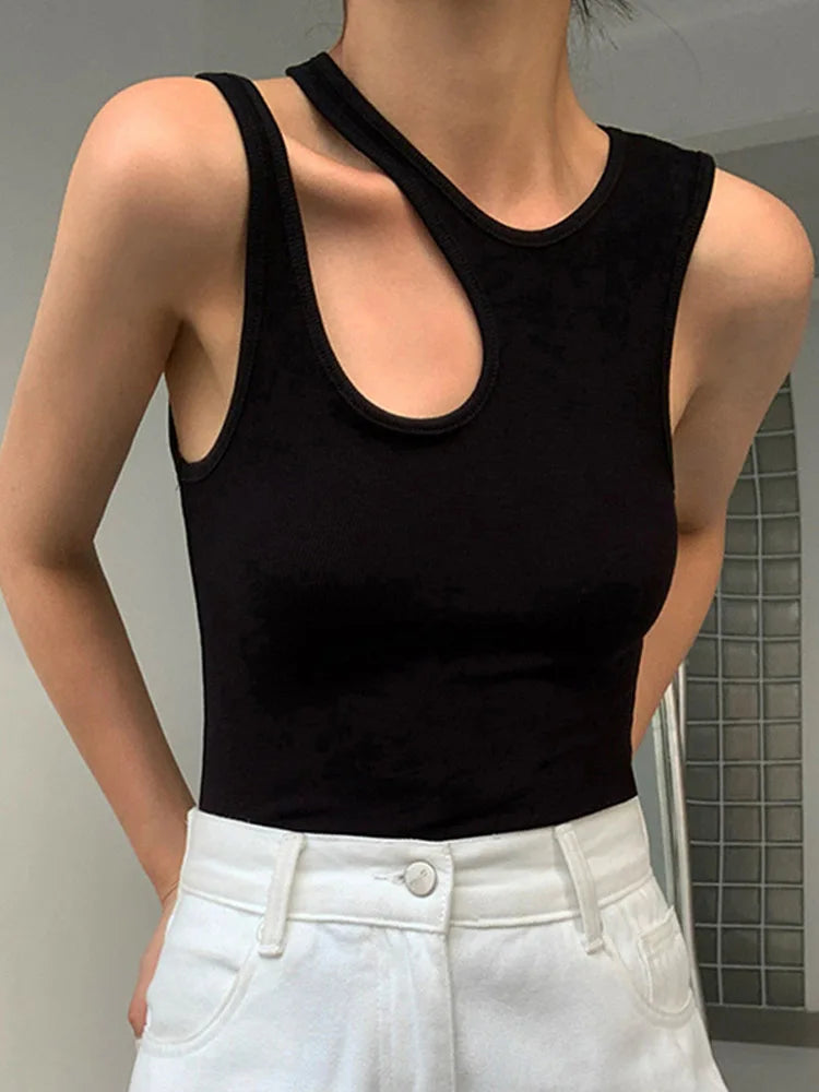 Halbtransparentes Tanktop mit Cut-outs